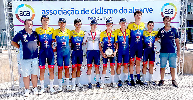Escola de Matos-Cheirinhos na “Taça do Algarve”, no “XIX Festival de Pista” e no “Minifondo”(T)