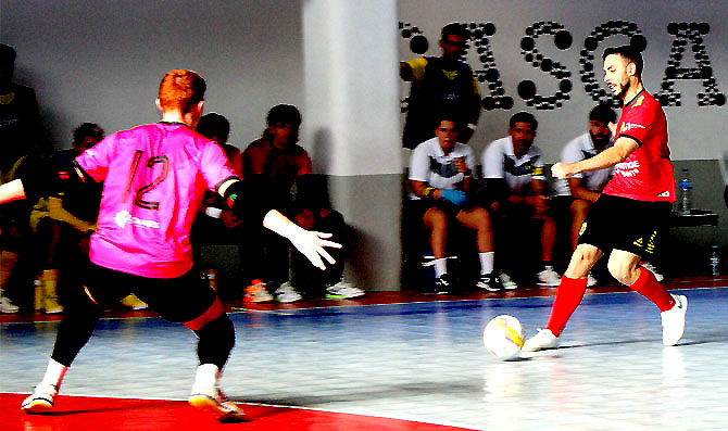 Goleada de ”Os Vinhais”, Sassoeiros derrotado, empate no dérbi Reguilas-Quinta dos Lombos(T)